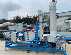 茂恒機械：風篩清選機裝車發(fā)走！